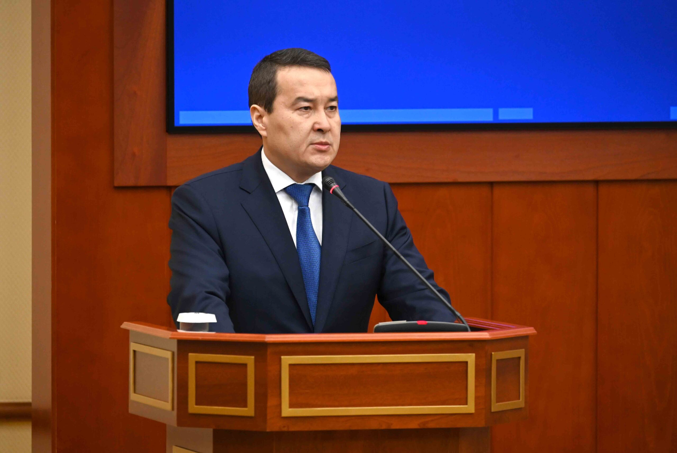 Kazakhstan's prime minister calls for $39.5 bn investment surge to revitalize economy 